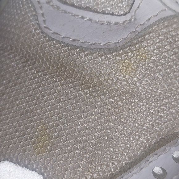 Fila disruptor reflective chunky shoes size women's 8 - Picture 4 of 4